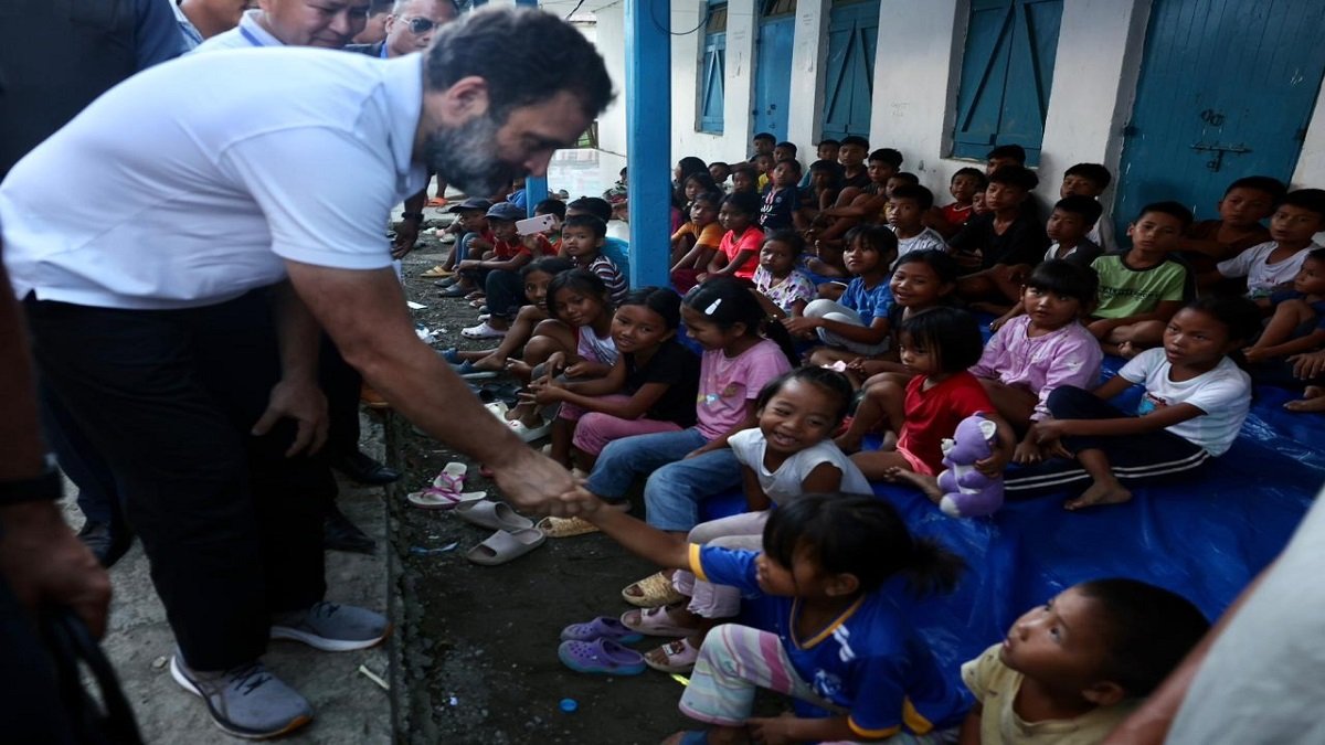 Rahul Visits Relief Camps In Manipur S Bishnupur Clarion India