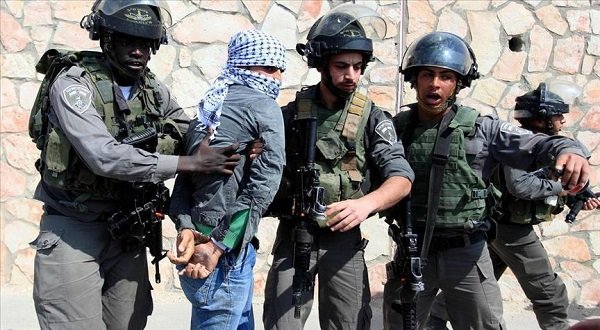 Israel Detains 12 Palestinians In West Bank Raids