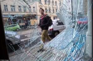 Following the accusations of Cologne sex violence erupted against Muslims. Kebab shops and cars were burned. Scenes of smashed windows are reminiscent of the anti-Semitic Kristallnacht attacks in Nazi Germany and parts of Austria in 1938
