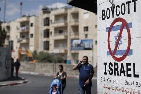 Fatah Leader: Peace Process Is Dead, Palestinians Must Boycott Israeli Goods
