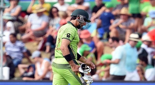 Pakistan captain Misbah-ul-Haq walks off after being dismissed by the West Indies during their 2015 Cricket World Cup Group B match in Christchurch. - AFP Photo