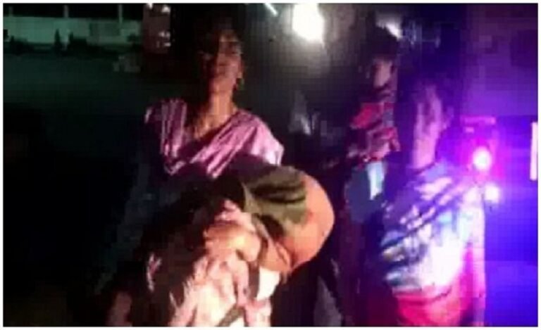 Poor Muslim Boy Dies in UP Allegedly After Hospital Denies Ambulance