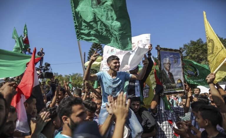 Hamas, Fatah Resume Reconciliation Talks in Cairo