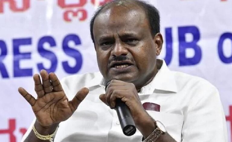 Karnataka: Kumaraswamy Urges Govt to Shut Down Bars to Tackle Drug Menace