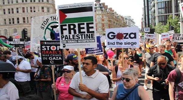 More than 60,000 Londoners marched Saturday in solidarity with the Palestinians. 