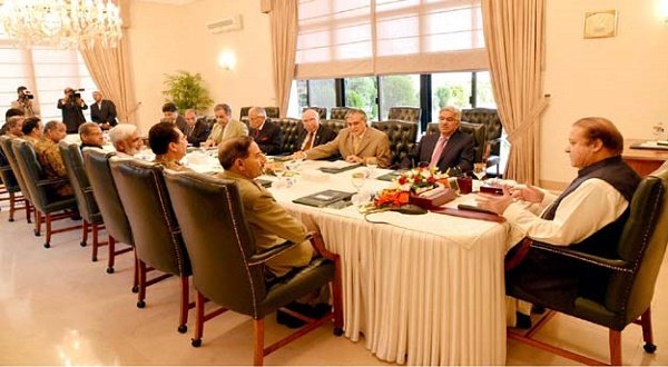 Pakistan Prime Minister Nawaz Sharif chairs the high-level meeting attended by the Army top brass and senior ministers. PID