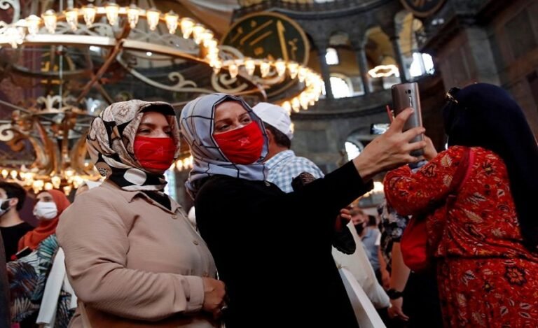 Photo Story: Return of the Faithful to Turkey’s Iconic Hagia Sophia Mosque