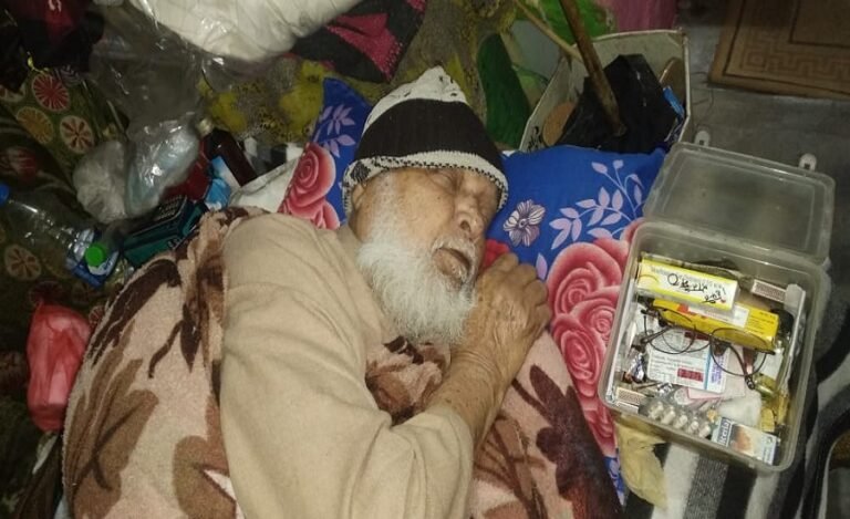 Sharif Chacha of Ayodhya, On Death Bed, Awaits Padma Award, and Cash It Carries