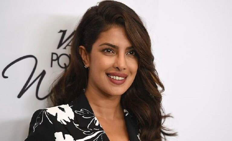 Twitter Trolls Priyanka Chopra over Her Comments on Islam and Mosque
