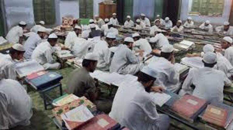 Madrasa Graduates Fear Harassment if They Step Out to Buy Essentials in Lockdown