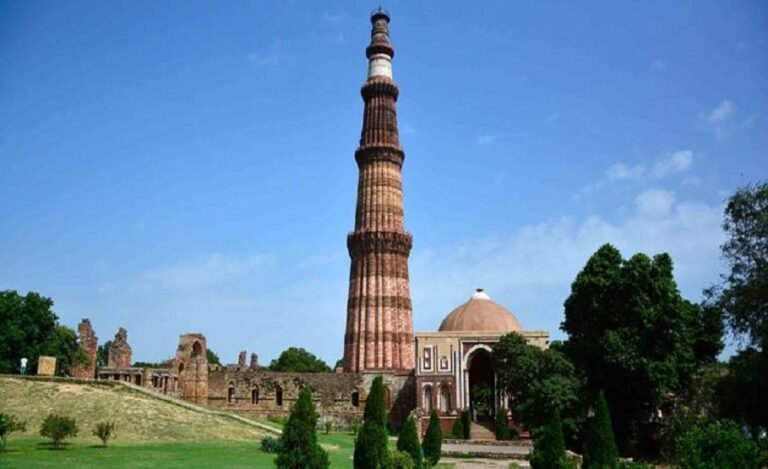 Mosque Within Qutub Minar Was Built on Temple Complex, Alleges Petition in Delhi Court