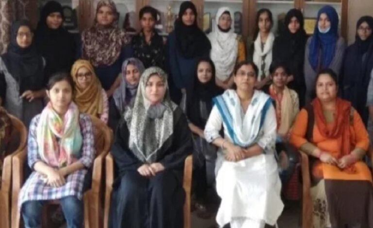 22 Girls of Delhi’s Jamia Nagar School Cracked NEET But Failed to Get Admission in Medical College