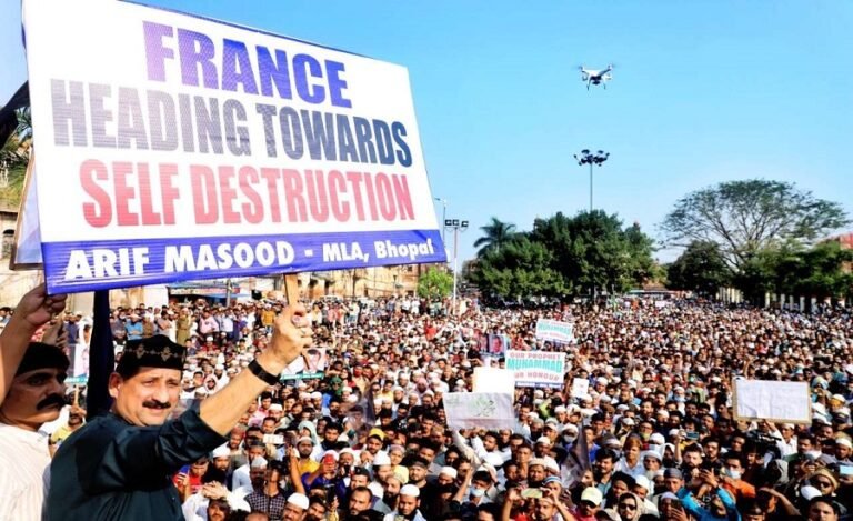French Cartoons Row: Anti-Macron Protests Held in Bhopal, Hyderabad, Mumbai and AMU
