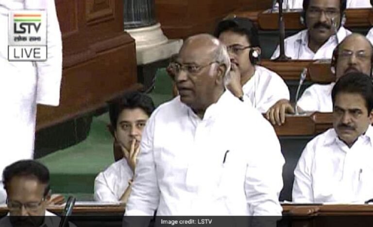 Now Kharge Quizzed by ED During Search Operation in National Herald Case