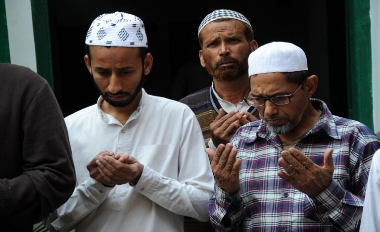 Karnataka Waqf Board Asks Muslims to Celebrate Bakr Eid at Home