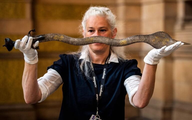 Salar Jung Museum to Display the ‘Serpent-Sword’ of the Nizams