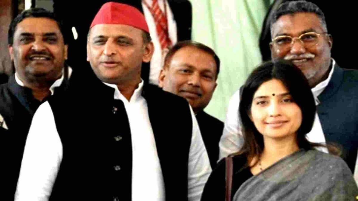 Dimple Yadav Takes Oath As Lok Sabha Mp Seeks Sonia S Blessings Clarion India