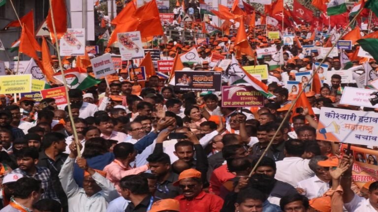 Maharashtra: Opposition MVA Flexes Political Muscles, Screams ‘Halla-bol’ at Guv, CM