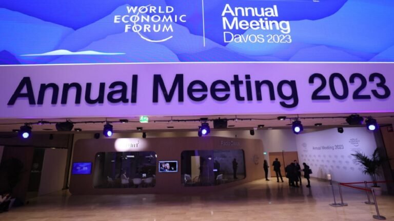 Oxfam Bats for a More Equal World at Davos; Says Number of Billionaires Should Halve by 2030