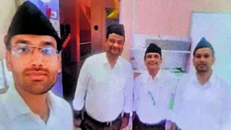 Lecturers Flaunt RSS Uniform in Party’s Programme Held in Karnataka Varsity Campus; Netizens Disapprove Move