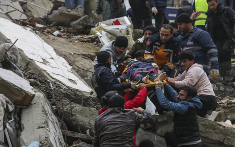 Massive Earthquake Kills Over 1,000 People in Turkey, Syria