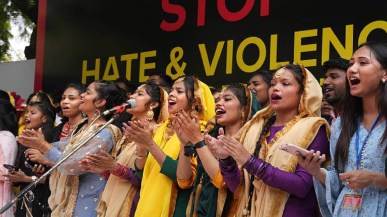 Christians Protest Against ‘Attacks on Churches’ in Delhi