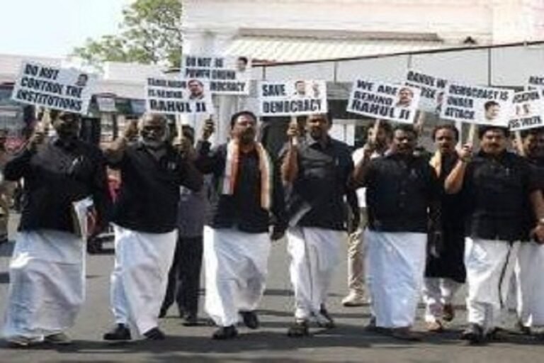 Tamil Nadu Congress MLAs Arrive in Assembly Wearing Black Shirts