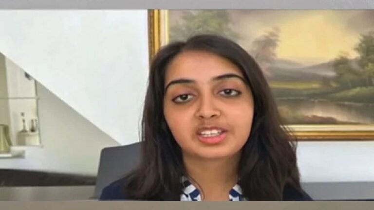 Pakistani Girl Living in the UK Achieves a New Record with 34 GCSE Subjects