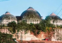 On Babri Anniversary, Mamata Vows to Keep Fighting Communal Politics