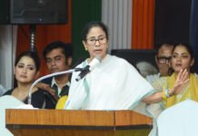 Mamata Questions ECI’s Midnight Transfers, Alleges BJP Bias